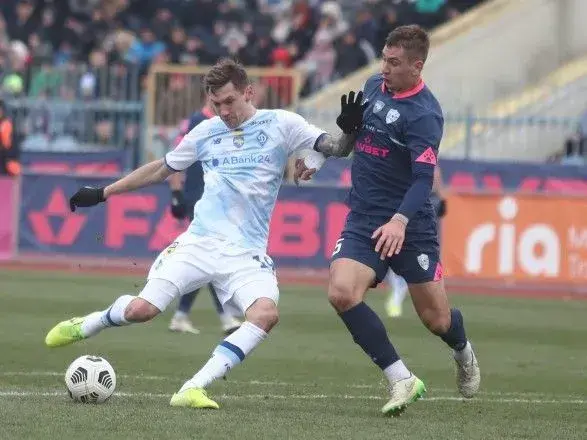 Футбол: "Динамо" обіграло "Минай" та стало одноосібним лідером чемпіонату України