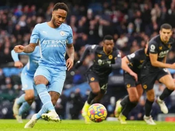 Зинченко помог "Манчестер Сити" продолжить победное шествие в чемпионате Англии