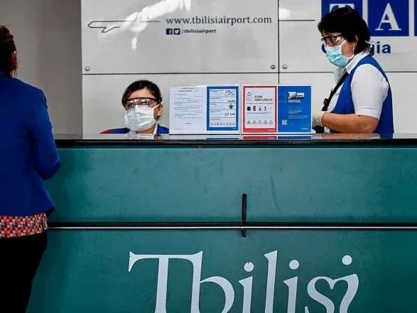 У Грузії вирішили не вводити жорсткі коронавірусні обмеження на новорічні канікули