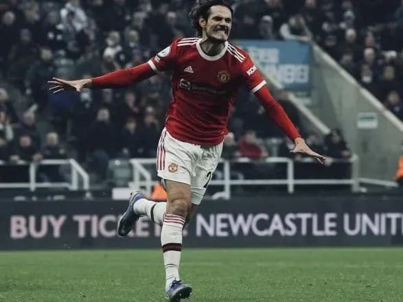 Гол Кавані врятував “Манчестер Юнайтед” від поразки у грі з аутсайдером АПЛ