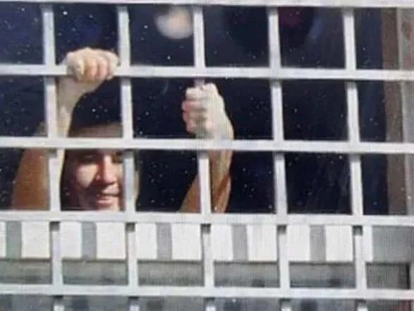 Саакашвили все еще не может есть - адвокат