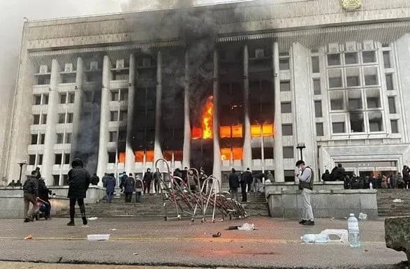 ЗМІ: у Казахстані силовики використали ув'язнених для дискредитації протесту та введення військ ОДКБ