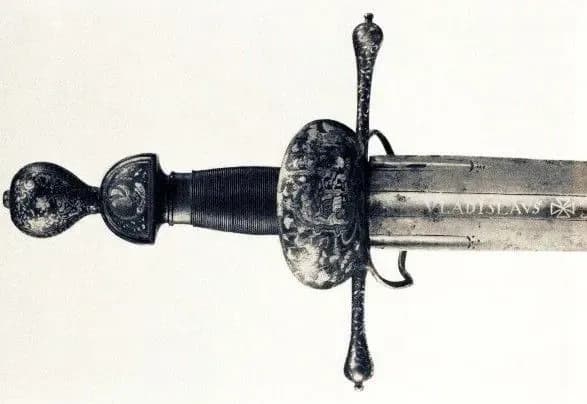 В Україну привезуть меч гетьмана Сагайдачного