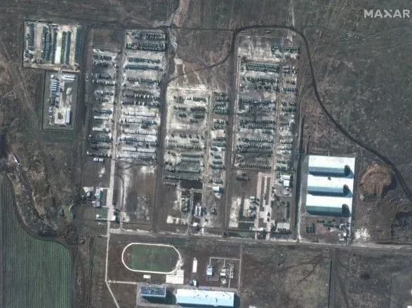 Близько 130 тис. осіб: Резніков назвав кількість військових РФ поблизу України