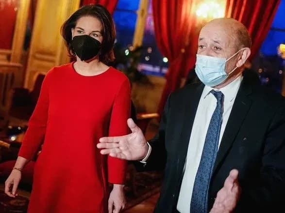Голови МЗС Франції та ФРН через тиждень відвідають Україну на тлі російської загрози