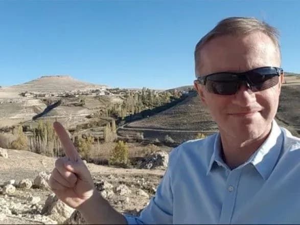 Польський дипломат під час прогулянки у горах випадково виявив загублене стародавнє місто