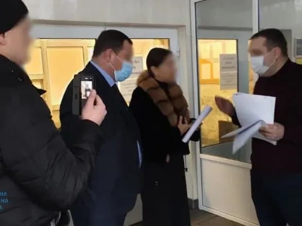 Суд сегодня будет избирать меру пресечения "слуге" Кузьминых