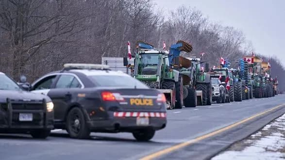 Протести далекобійників: канадська провінція Онтаріо оголосила надзвичайний стан