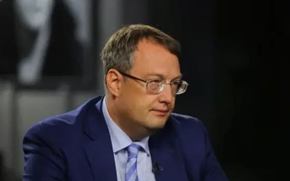 МВС про організаторів проплачених мітингів у Києві: при обшуках знайшли візитівки "Дмитра Яроша"