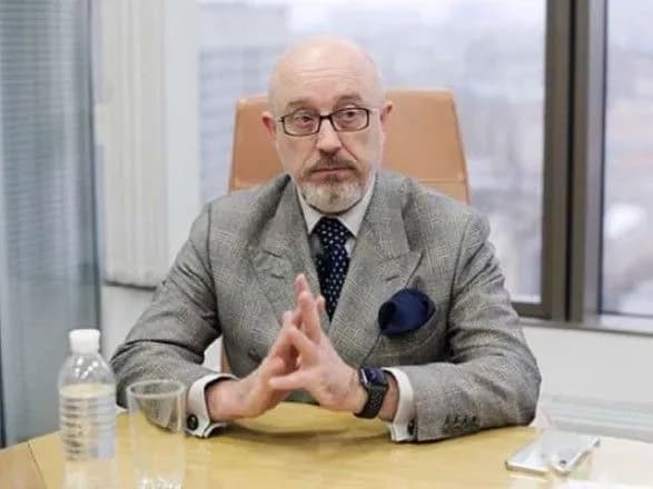 Отриману від партнерів оборонну зброю вже передано до бойових частин на фронті - міністр