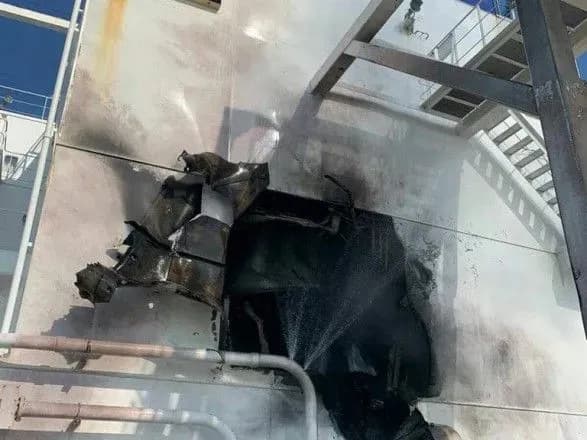 Підбитий російським кораблем біля порту Південний бункеровщик був під прапором Молдови - Залужний