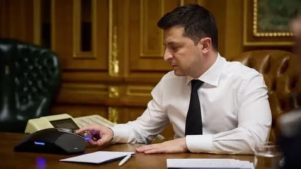 Членство в ЄС та загроза ядерним об’єктам: Зеленський провів телефонну розмову з Президентом Євроради