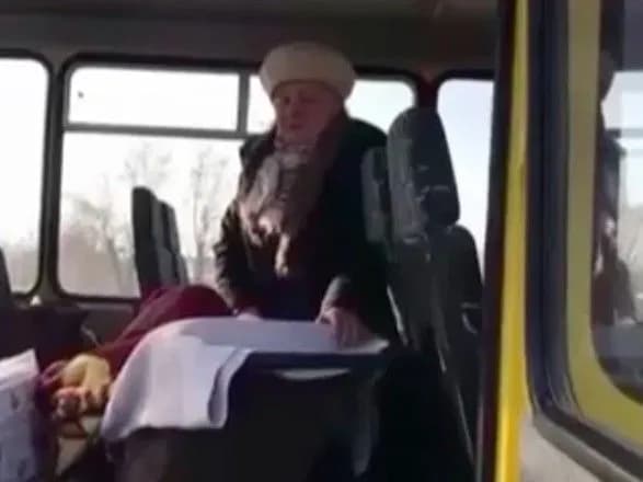 З Бучі евакуювали 106-річну довгожительку