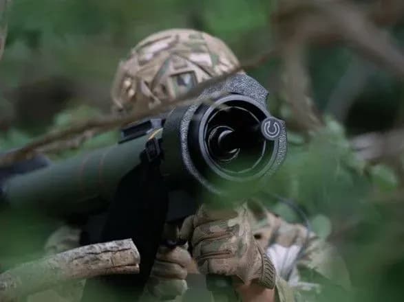 В Україну прибули перші німецькі протитанкові «Матадори»