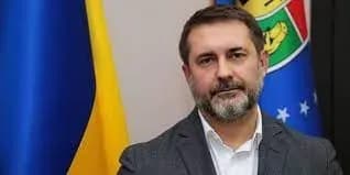 Россияне прицельно бьют по продуктовым складам в Северодонецке - Гайдай