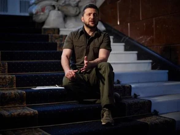 Нет и не может быть надежды, что рф остановится сама, ее можно лишь заставить это сделать - Зеленский