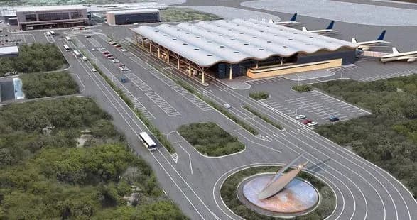 Нові удари по Одещині: рашисти пошкодили злітно-посадкову смугу аеропорту