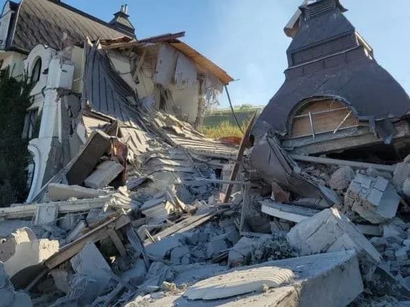 "Таким видит мир русская сволочь": в результате обстрела Одесщины пострадала молодая девушка