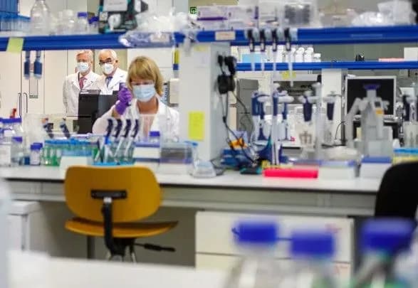 Бельгія першою запровадила карантин для хворих на мавпячу віспу