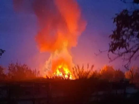 Пылает, но держится: глава Донецкой ОВА показал, как сейчас выглядит Марьинка