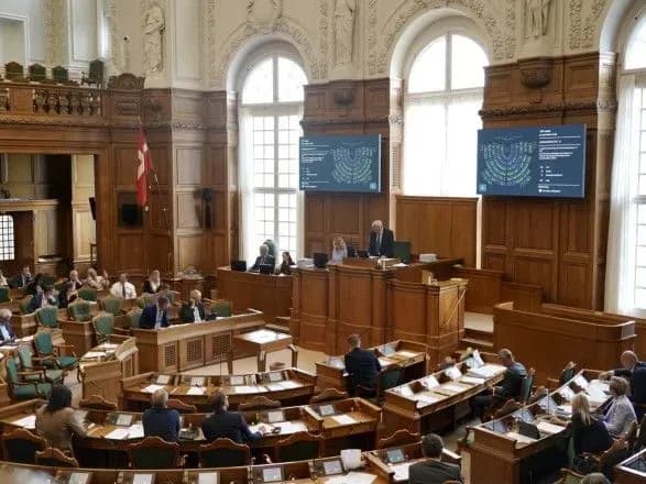 Парламент Данії підтримав вступ Фінляндії та Швеції до НАТО