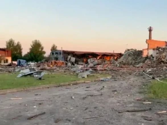 Окупанти ракетами обстріляли м. Сарни у Рівненській області: троє загиблих, 4 поранені