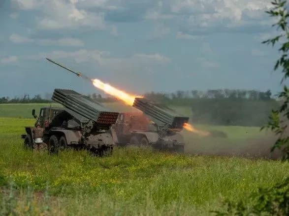 Оккупанты отошли: украинские военные отбили штурмовые действия врага в направлениях Нью-Йорка и Марьинки