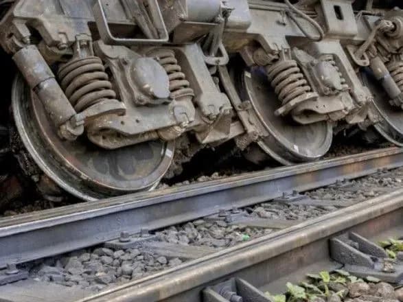 У США з рейок зійшов пасажирський потяг, є загиблі