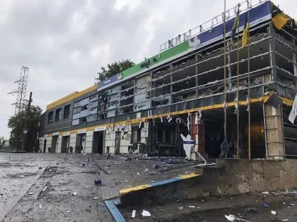 Ранковий обстріл Харкова: голова ОВА показав фото наслідків та розповів про стан постраждалих