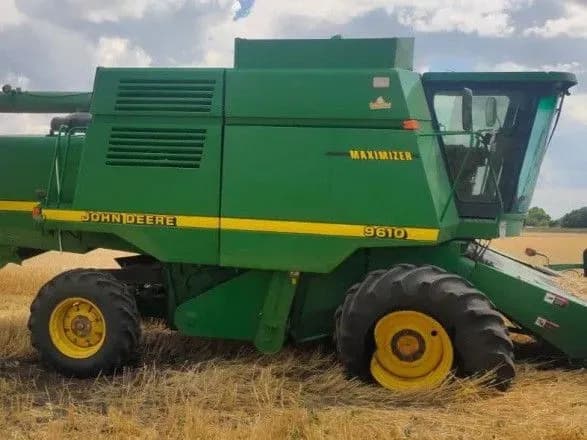 У Дніпропетровській області на ворожій вибухівці підірвався комбайн