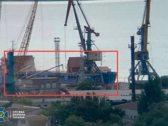 рф вкрала понад 650 тис. тонн українського зерна: колаборанту Балицькому повідомили про підозру, а активи його родини - арештували