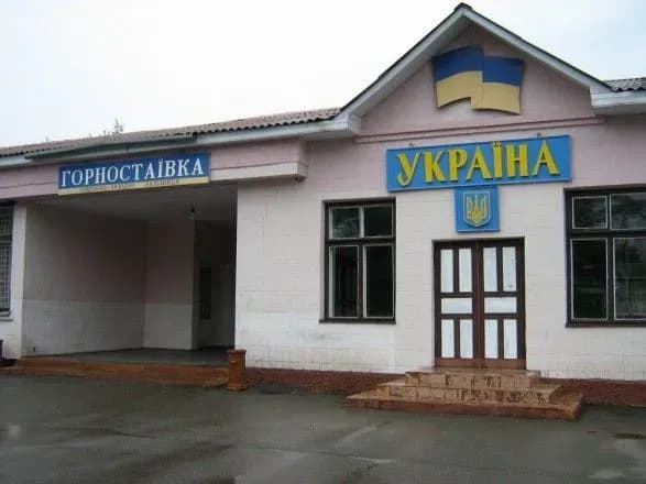 В Херсонской области россияне демонтировали два украинских памятника