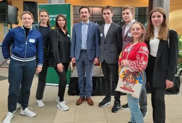 В провідному університеті Канади навчаються понад 80 студентів з України