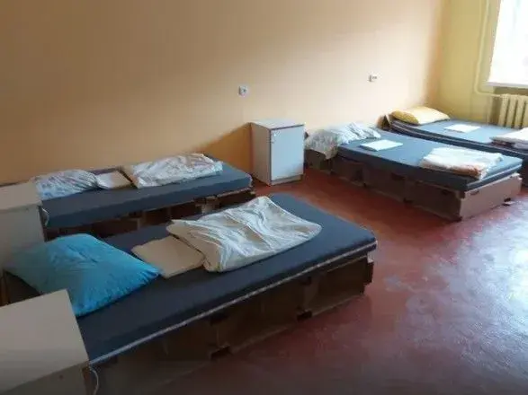 “Гофроліжка для українців”: як Київський КПК допомагає людям, які опинилися у скрутних умовах через війну