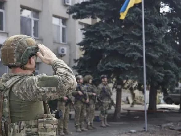 У деокупованому Лимані підняли український прапор