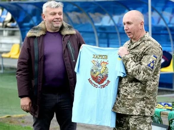 Григорій Козловський, президент львівського ФК "Рух", відзначений нагородою українських військових