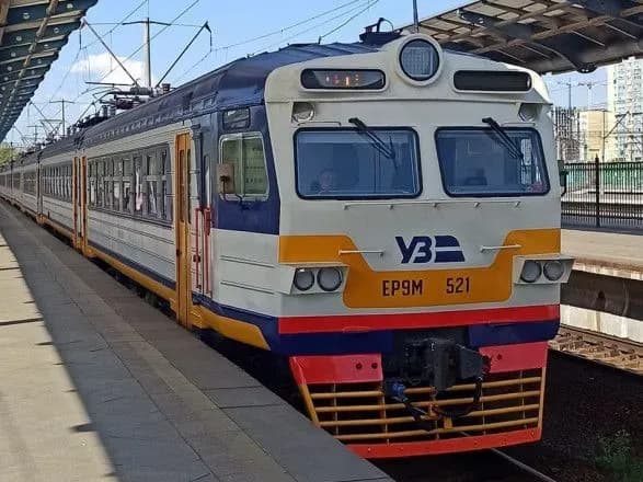 У Києві хочуть перейменувати вісім станцій кільцевої електрички