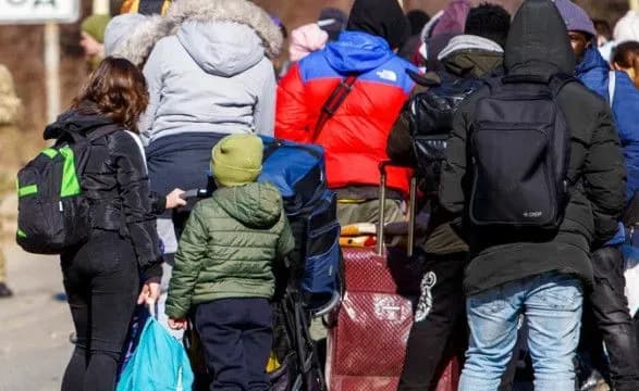 С начала августа более 300 тысяч человек эвакуированы с территорий, где продолжаются боевые действия