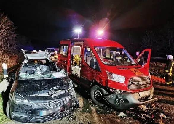 Десятеро людей постраждало: наслідки масштабної ДТП у Німеччині