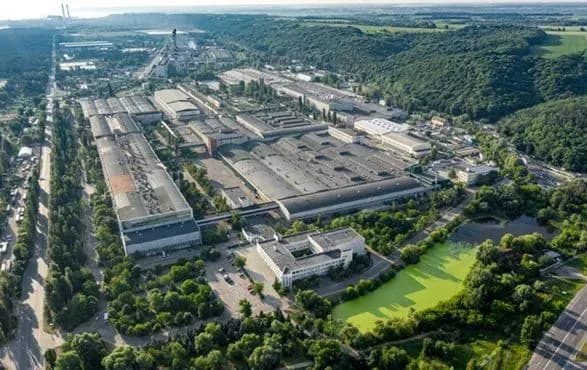 Пользователи соцсетей поблагодарили Киевский КБК за открытие "Пункта несокрушимости" в Обухове