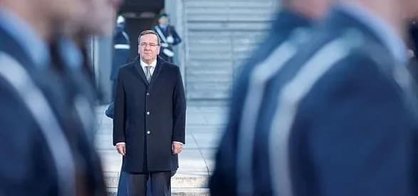 Новый министр обороны Германии Писториус официально вступил в должность