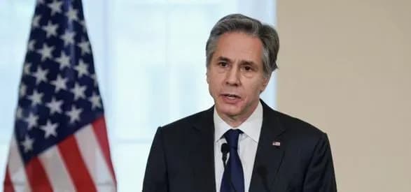 Перша зупинка в турі Близьким Сходом: Держсекретар США прибув до Єгипту