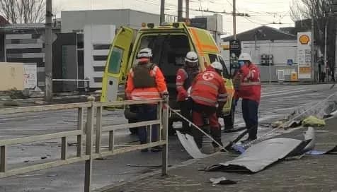 Ворожий удар по Херсону: мерія повідомляє про 5 загиблих та 16 поранених