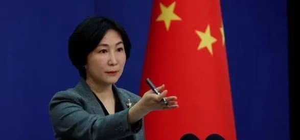 Китай "готовий спільно відповідати на глобальні виклики" з росією та Індією