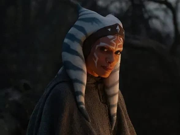 Первый взгляд на "Асоку" с Розарио Доусон: "Звездные войны" показали трейлер