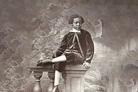 Королівська родина Великої Британії відмовилась повернути останки ефіопського принца