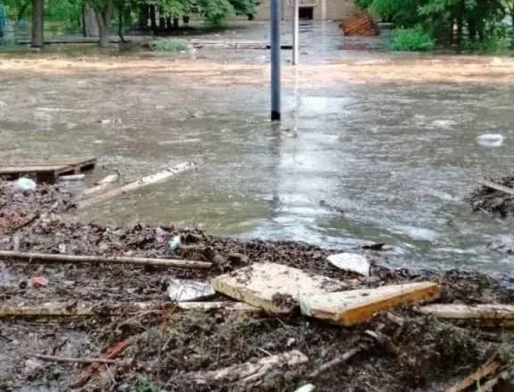 Підрив Каховської ГЕС: в Силах оборони півдня повідомили, що окупанти теж почали евакуацію