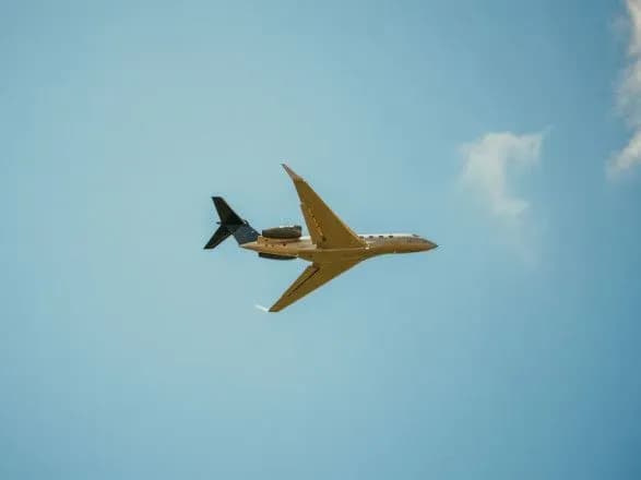 Билеты на рейсы прямого сообщения из москвы в Тбилиси, Астану и Стамбул распроданы - СМИ