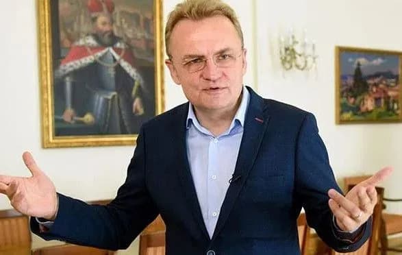 Садовий дочекався «вєжлівих людєй»