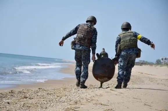 Порти України не заміновані – Гуменюк